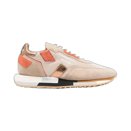 Round-Head Sneakers