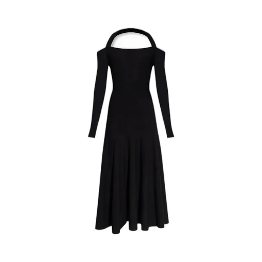 A Shoulder-Length Dress