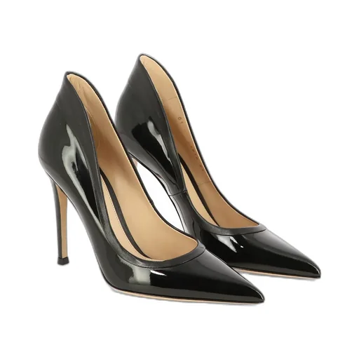 Cusp High-Heeled Shoes