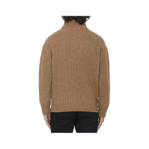 Long-Sleeved Turtleneck