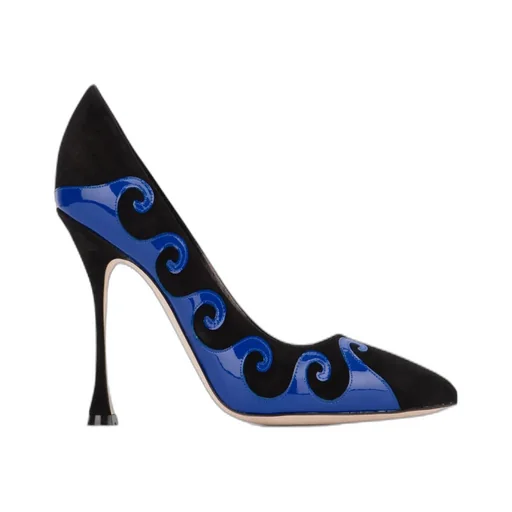 Manolo Blahnik Kasai Swirl Detailed Pointed Toe Pumps