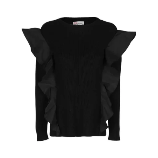 Long-Sleeved Round-Neck Sweater