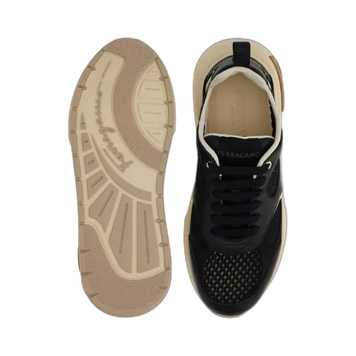 Logo Low-Upper Sports Shoes