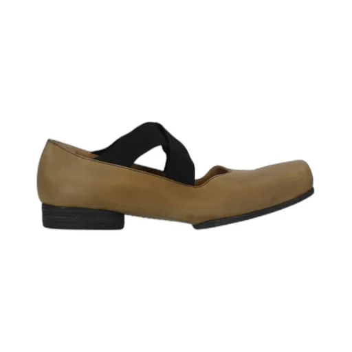 Square-Toe Suede Ballerina Shoes