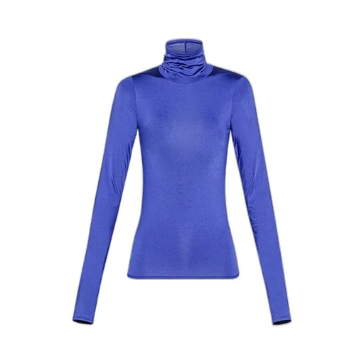 Long-Sleeved T-Shirt