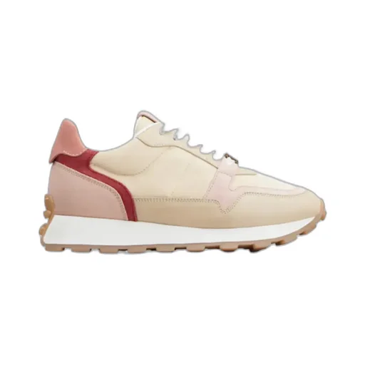 Low-Top Casual Shoes
