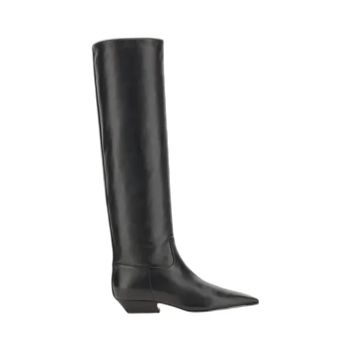 Square-Toed Boots