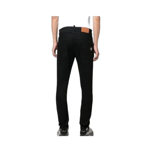 Belt-Loop Jeans