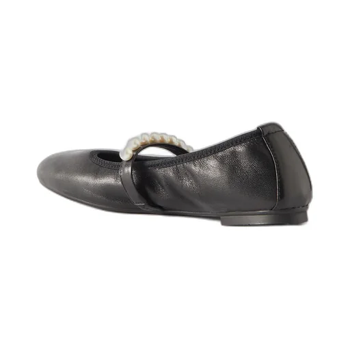 Goldie Flat Shoes