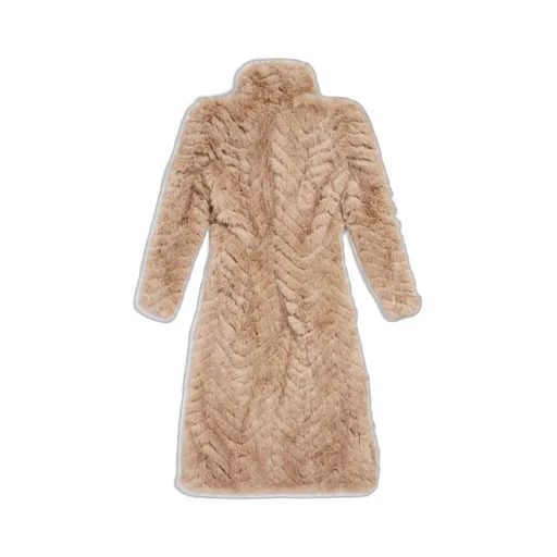 Round Shoulder Fitted Coat In Beige