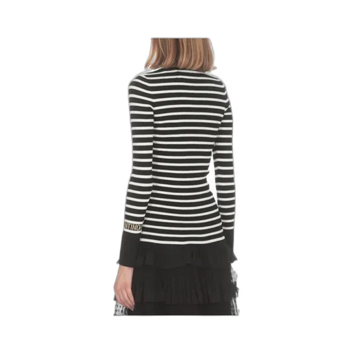 Round-Neck Long-Sleeved Striped Sweater