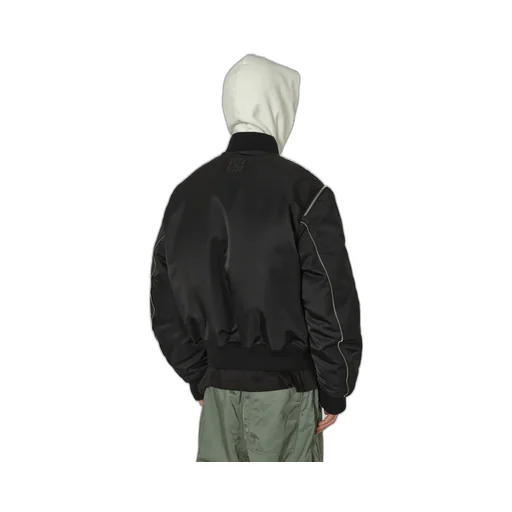 Off-White Zip-Up Long-Sleeved Jacket