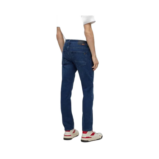 Logo-Patch Slim-Fit Jeans