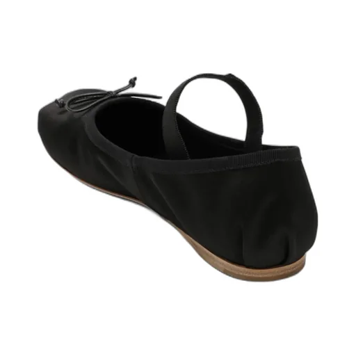 Round Head Logo Ballet Shoes