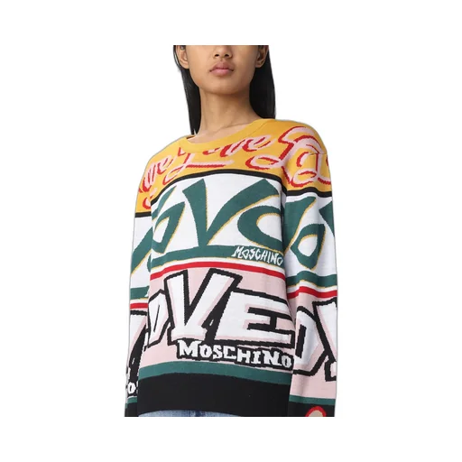Round Neck Long-Sleeved Sweater