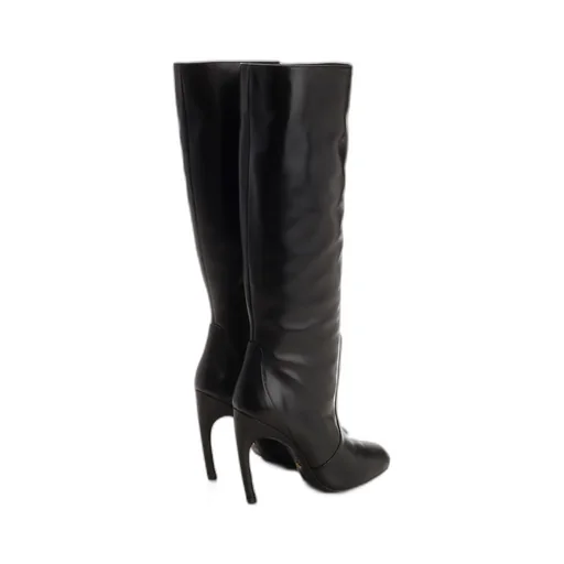 Round-Head Boots