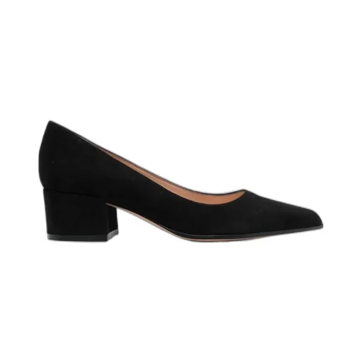 Gianvito Rossi Piper Pointed Toe Pumps