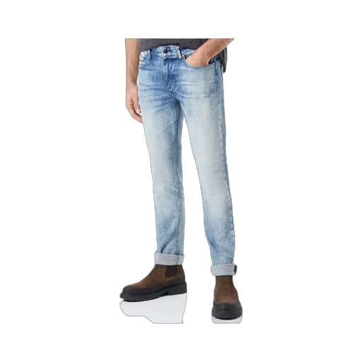 Slim-Fit Jeans