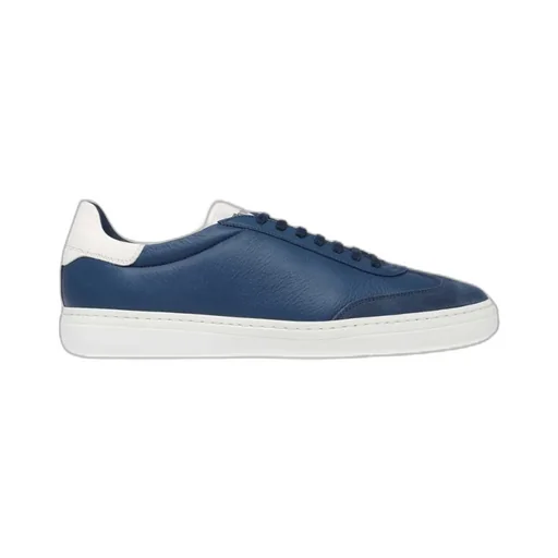 Logo Sports Shoes