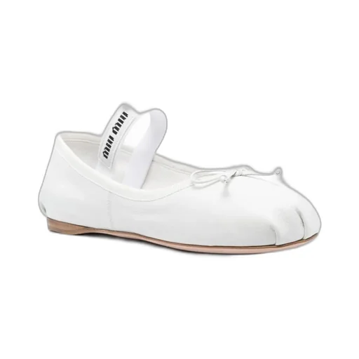 Logo-Strap Leather Ballerina Pumps