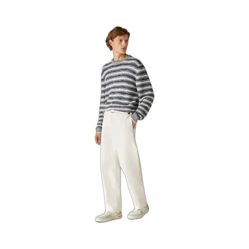 Round Neck Sweater