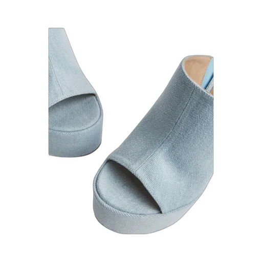 Open Toe Cover Wearing High Heeled Sandals