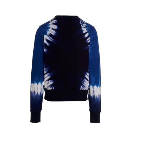 Long-Sleeved Round-Neck Sweater