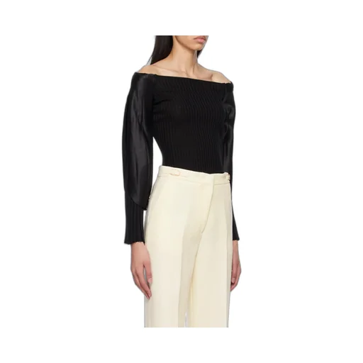 Long-Sleeved Top
