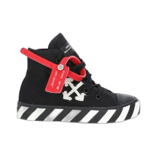 Arrow Vulcanized Sneakers