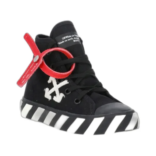 Arrow Vulcanized Sneakers