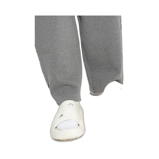 Meteor Cut-Out Slides