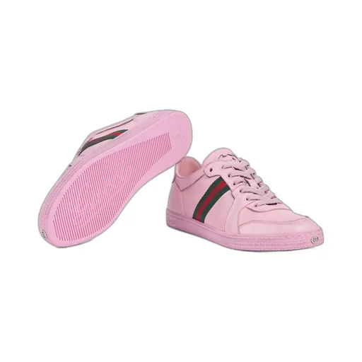 Stretch Low-Top Trainer