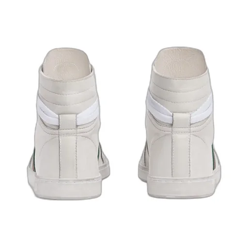 Stretch High-Top Trainer