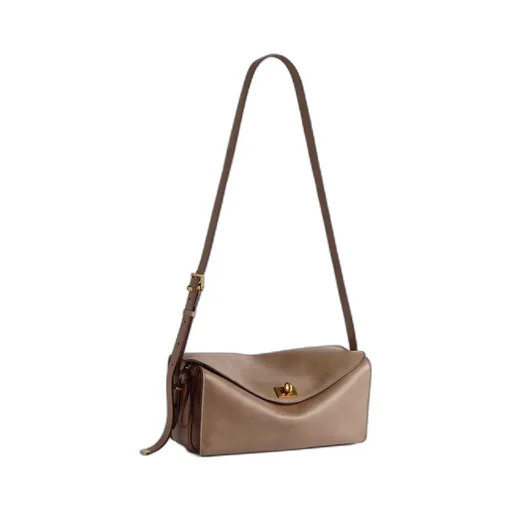 Le 7 Shoulder Bag Medium