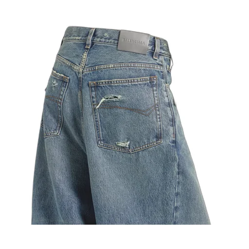 Low Crotch Baggy Jeans