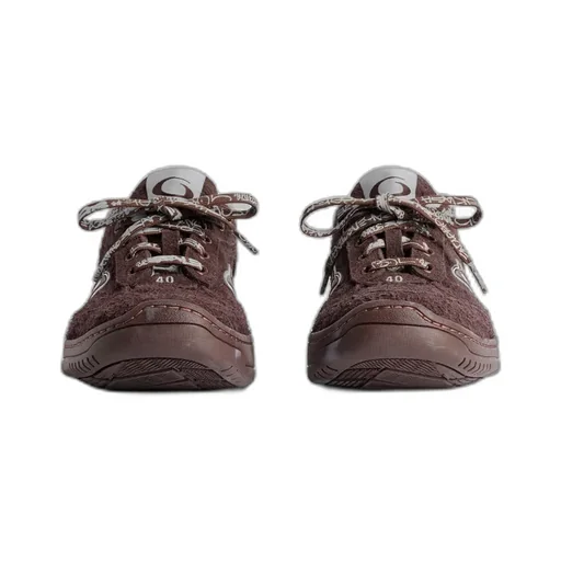 Hamptons Suede Sneaker
