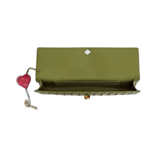 Andiamo Clutch