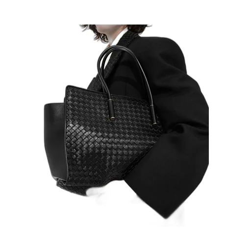Barbara Tote
