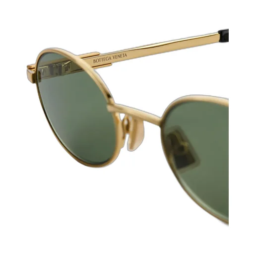Classic Oval Sunglasses