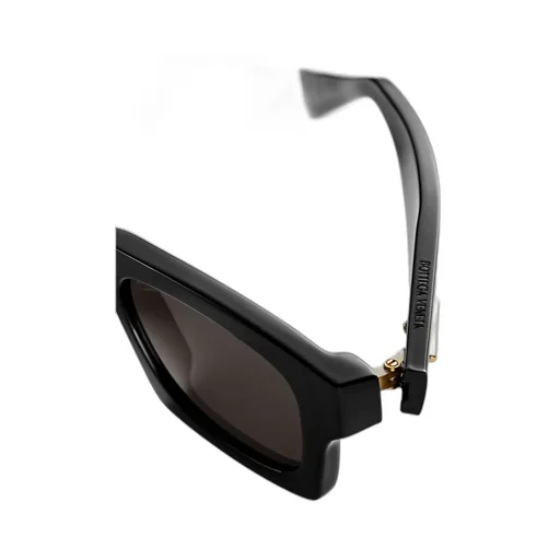 Classic Squared Sunglasses