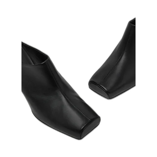 Ballerina Mule