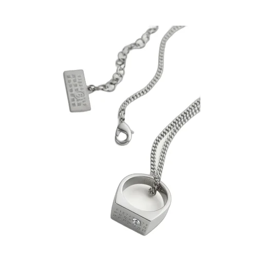 Chevalier Ring