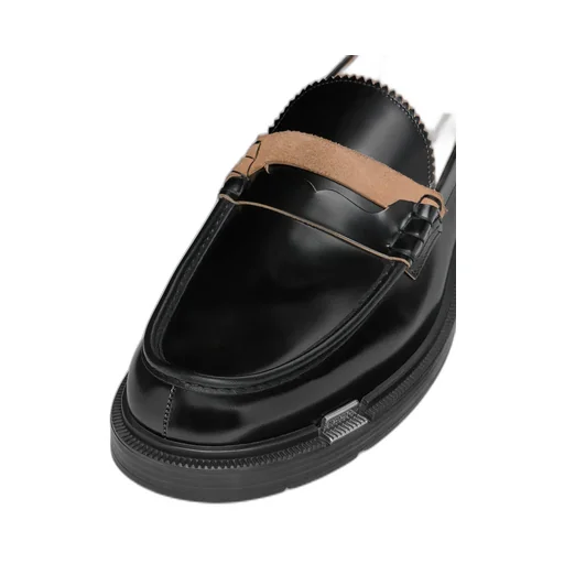 DÉCortiqué Loafer