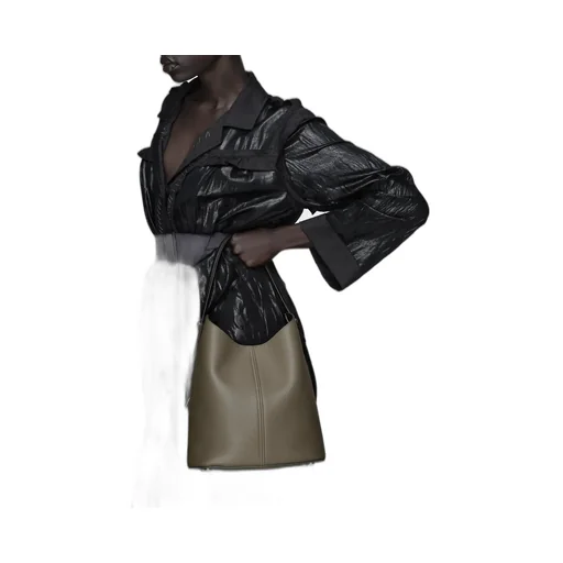 Dress-Age Hobo