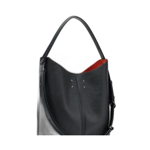 Dress-Age Hobo