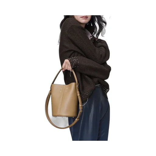 Dress-Age Shoulder Bag