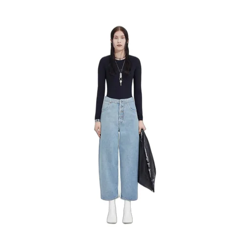 Mid-Rise Cropped Jeans