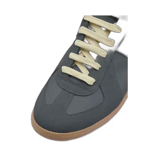 Replica Sneakers