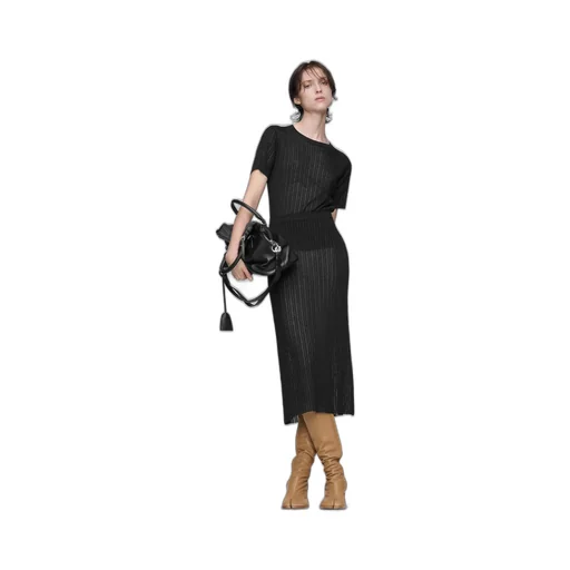 Ribbed Knit Midi Skirt