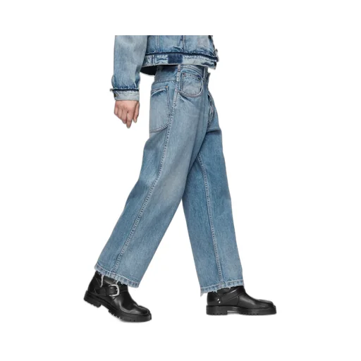 Straight-Leg Cropped Jeans